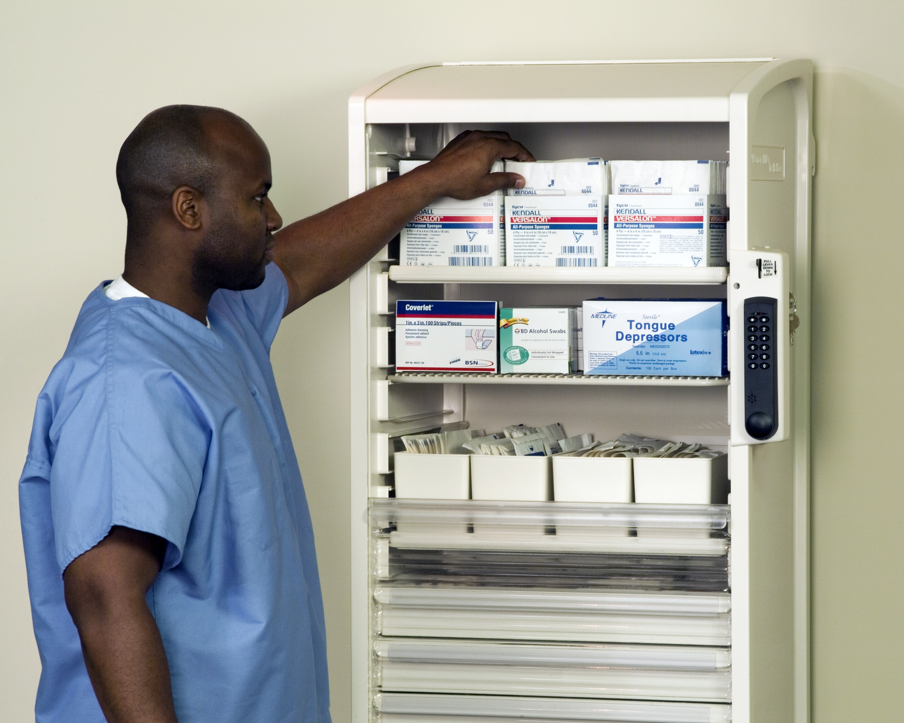 医院火狐官方网站|医疗推车/柜|办公火狐官方网站|火狐HUOHU（中国）火狐官方网站|Procedure 无钥匙锁医疗推车